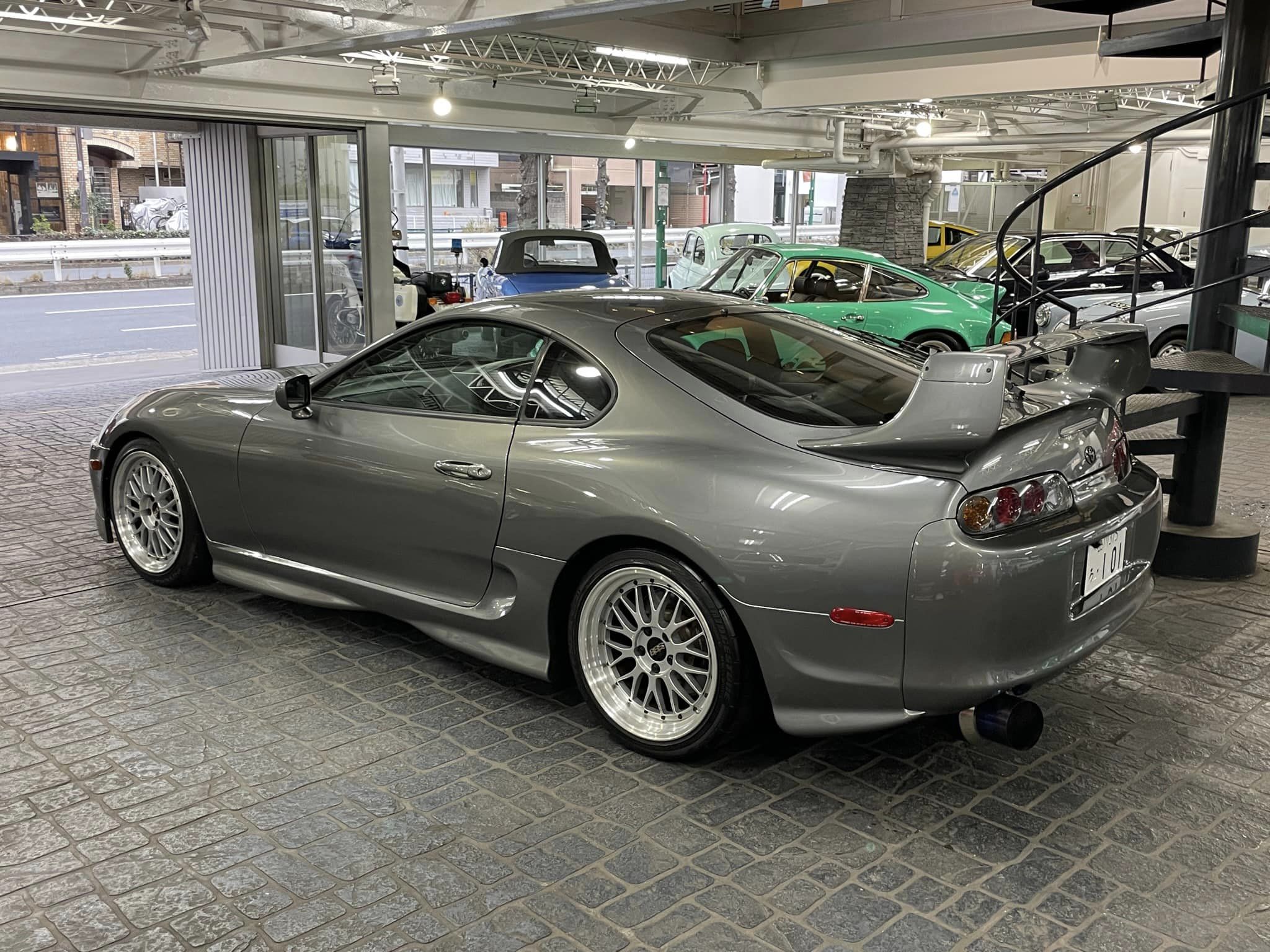 80スープラ 80スープラに乗る若者たち | stancemagazine [スタンス] | 大人の